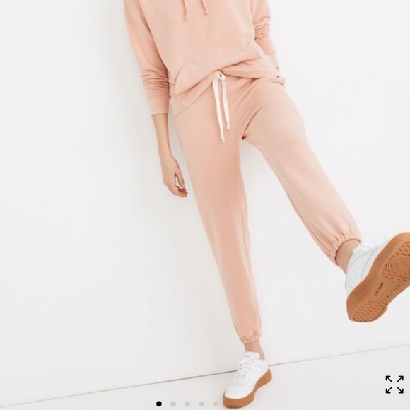 Madewell MWLSuperbrushed Easygoing Sweatpants - COLOR: Antique Coral - Picture 1 of 12